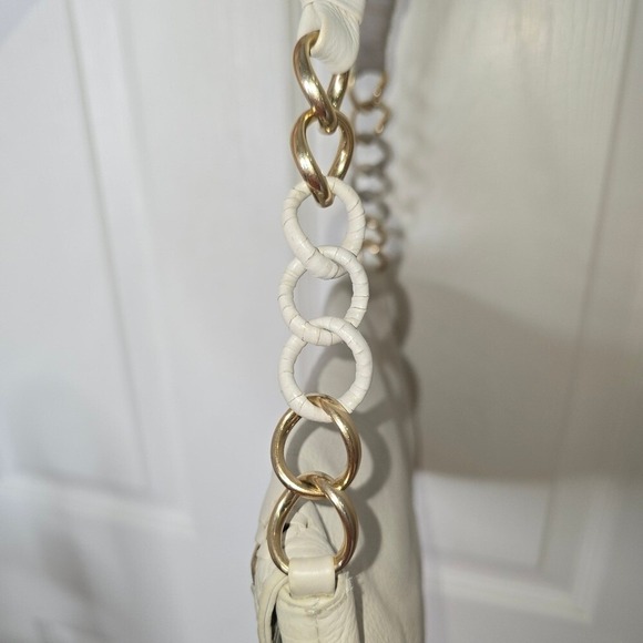 Michael Kors ivory Leather shoulder Chain Bag - Picture 4 of 12
